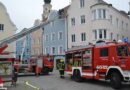 Oberösterreichisch-bayrischer-Alarmstufe II-Einsatz bei glimpflichen Gewerbedachbrand in Schärding