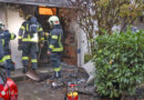 Oö: Brand des Eingangsbereiches an einem Reihenhaus in Wels