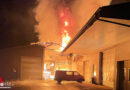 D: Großbrand einer landwirtschaftlichen Lagerhalle verursacht Millionenschaden in Eriskirch