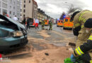 D: Verletzte bei Kreuzungskollision Notarzt-Einsatzfahrzeug und Pkw in Bremerhaven