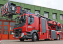 D: Neue Drehleiter auf Volvo-Fahrgestell der Feuerwehr Düren
