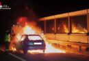 Nö: Auto brennt lichterloh neben Lärmschutzwand auf A 5 bei Gaweinstal