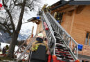 Sbg: Drei Wehren bei Holzfassadenbrand an Wohnhaus in Bischofshofen