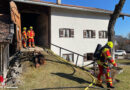 Bayern: Müllbrand in der Tenne eines ehem. Bauernhauses in Schlechting → Gebäudebrand abgewehrt