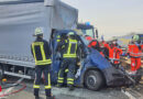 D: Feuerwehr Königswinter befreit massiv eingeklemmten Transporter-Fahrer auf Autobahn A 3