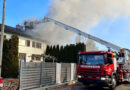 Schweiz: 100 Kräfte bei Feuer in Doppel-Einfamilienhaus in Widnau im Einsatz