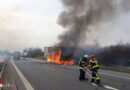 D: Mit Kunststoffgranulat beladener Sattelauflieger auf A 20 bei Wismar in Flammen