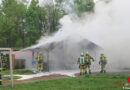 D: Pkw und Carport in Essen in Flammen aufgegangen