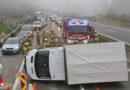 Sbg: Überschlag eines Kleintransporters auf der A 1 bei Thalgau