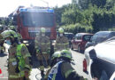 Bayern: Personenrettung aus Unfall-Pkw in Seitenlage in Regensburg