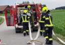 Oö: Feuer am Bauernhof mit 400 m Löschwasserversorgungsleitung als Übungsthema in St. Florian am Inn