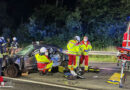 D: Feuerwehr Dinslaken befreit auf BAB 3 einen Schwerverletzten aus Pkw