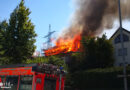 D: Dachstuhlbrand in Stuttgart droht auf Nachbargebäude überzugreifen