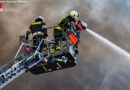 Bayern: Rund 300.000 Euro Schaden bei Dachstuhlfeuer an Einfamilienhaus in Bad Rodach