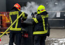 Nö: Müllbehälterbrand bei örtlichem Supermarkt in Markt Piesting