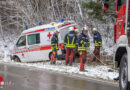 Nö: Bergung eines Rettungstransportfahrzeuges nach Ausrutscher in Plankenstein