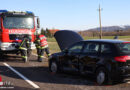 Oö: Schwerer Verkehrsunfall mit drei beteiligten Fahrzeugen in Laakirchen