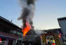 D: Wohnhausbrand in Lütz zieht insgesamt vier Gebäude in Mitleidenschaft