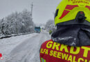 Oö: Schnee sorgt für zahlreiche Lastwagenbergungen in Seewalchen