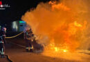 Nö: Zahlreiche Notrufe wegen Feuerschein durch brennenden Pkw auf A2 in Wiener Neudorf