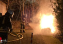 D: Brand zweier Müllcontainer an einem Garagenhof in Hattingen