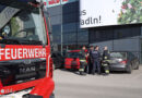 Oö: Kind auf Parkplatz eines Einkaufszentrums in Wels versehentlich in Auto eingeschlossen