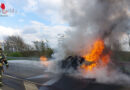 D: Auto in Bocholt in Vollbrand