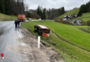 Stmk: Losgelöster Lkw-Anhänger stürzt bei Altaussee über Böschung