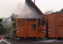 D: Containerbrand neben der Feuerwehr in Gangelt