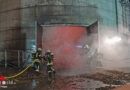 D: Schaumschlacht bei Brand in 7.000 m3 Abfallholz-Silo → Einsatz dauert bereits 10 Tage