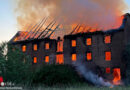 D: Ehemaliges Speichergebäude in Basepohl lichterloh in Flammen → Brandstiftung liegt nahe