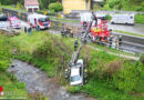 Oö: Pkw an der B 124 in Tragwein in Bachbett gestürzt