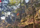 Schweiz: Waldbrand bei Balm bei Günsberg mit Heli-Unterstützung rasch bekämpft