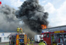 D: 380 Kräfte bekämpfen Großfeuer bei Reifenhändler in Melsdorf (FEU7)