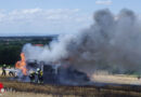 Nö: Vollbrand einer Quaderballenpresse in Weistrach