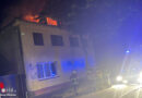 D: Zwei Drehleitern bei Wohnhaus-Dachstuhlbrand in Rotenburg eingesetzt