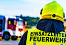 Oö: Sattelschlepper in Munderfing von Zug erfasst und auseinander gerissen