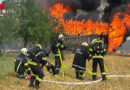 Oö: Großbrand Maschinenhalle in Waldneukirchen → neun Feuerwehren im Löscheinsatz