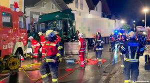 Oö: Feuerwehr Frankenmarkt 13 Stunden im (Unwetter)Einsatz