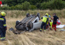 Nö: Kleinwagen kommt von der B37 ab und überschlägt sich in ein Rückhaltebecken