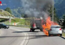 Schweiz: Auto von Sportlerinnen geht am Weg zu Turnveranstaltung bei Mesocco in Flammen auf