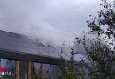 D: Photovoltaik-Anlage brennt auf Wohnhausdach in Stockach