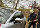 Bgld: Autobergung aus Waldstück an der B 50 bei Oberwart