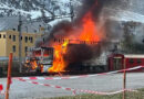 Schweiz: Lkw brennt auf Autozug in Realp