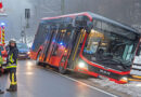 Bayern: Schulbus-Unfall in Berchtesgaden → Fahrzeug kollidiert mit Leitplanke