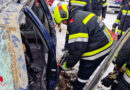 Nö: Große Rettungsöffnung für Rollstuhl-Fahrer in Unfallauto bei Zwettl geschaffen