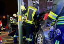 Bayern: Eingeschlossene Person nach Kollision zwischen Auto und Straßenbahn in Augsburg