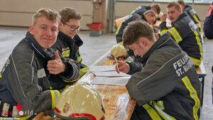 O: Truppfhrer-Prfung: Mehr als 180 neue Feuerwehrkrfte stellten in ber 440 Modul-Einzelprfungen ihr Wissen unter Beweis