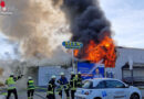 D: Supermarkt-Feuer in Pforzheim durch in Brand geratenen Pkw