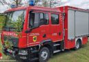 D: Neues Tragkraftspritzenfahrzeug mit Wassertank offiziell an FF Thieshope übergeben